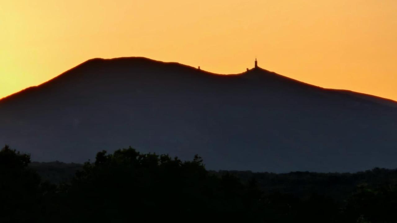 Les Volets Lavande โอบิยอง ภายนอก รูปภาพ